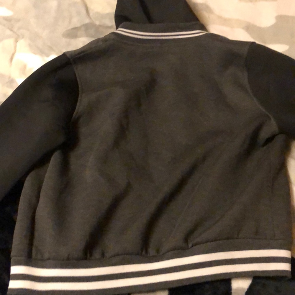 Jacket - Picture 3 of 3